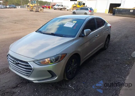 2017 Hyundai Elantra Se z USA, uszkodzony, nr VIN 5NPD84LF5HH118450